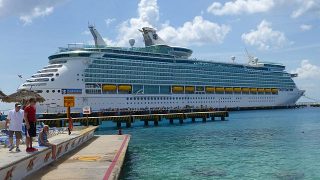 ナビゲーター・オブ・ザ・シーズ（Navigator of the Seas）